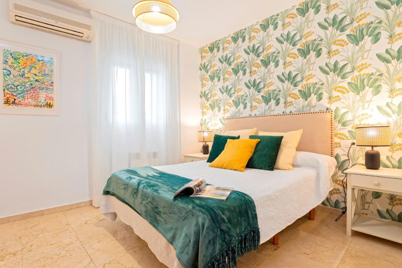 Genteel Home Martinez Campos Granada Ngoại thất bức ảnh